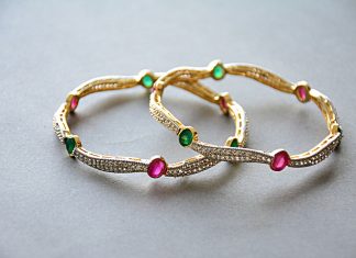 קניית תכשיטים באינטרנט